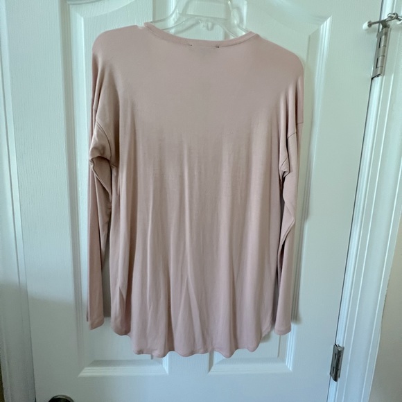INC International Concepts Pale Mauve XS V-Neck Long Sleeve Tee Shop Top NWT - Picture 5 of 7